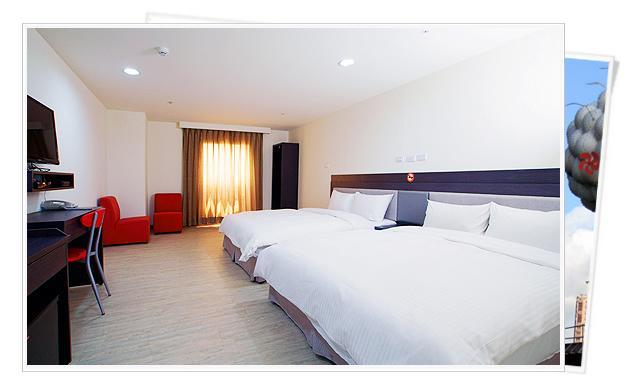Big Bear Hotel Kaohsiung Exterior photo